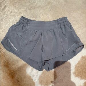 Lululemon Athletica Hotty Hot 2.5